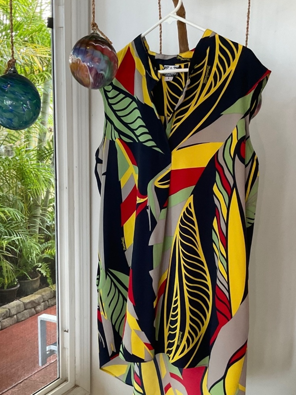 Manuheali’i Colorful Tunic Top  Size L